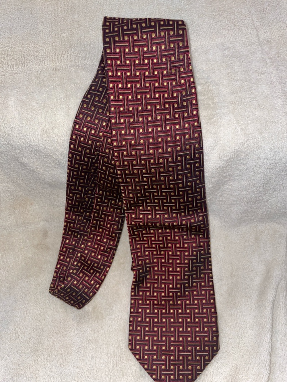 Lands' End Burgundy and Gold Geometric Men's Tie